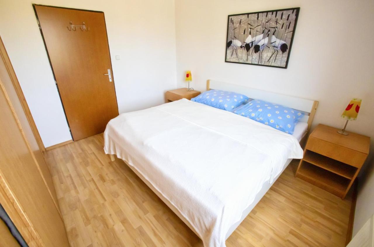 Apartman Hugo Veľký Slavkov Dış mekan fotoğraf