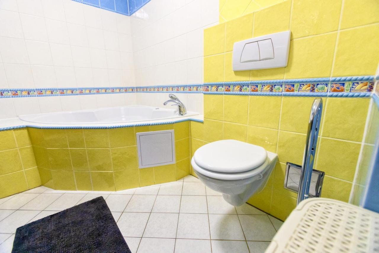 Apartman Hugo Veľký Slavkov Dış mekan fotoğraf