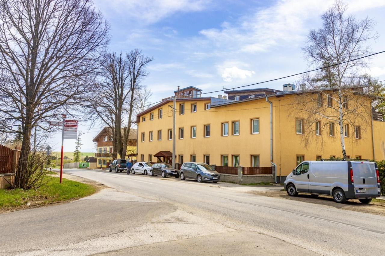 Apartman Hugo Veľký Slavkov Dış mekan fotoğraf